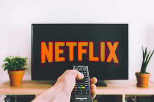 Netflix Advertising per Microsoft Werbung – Erfolgreiche Kampagnenstrategien mit Second Elements.